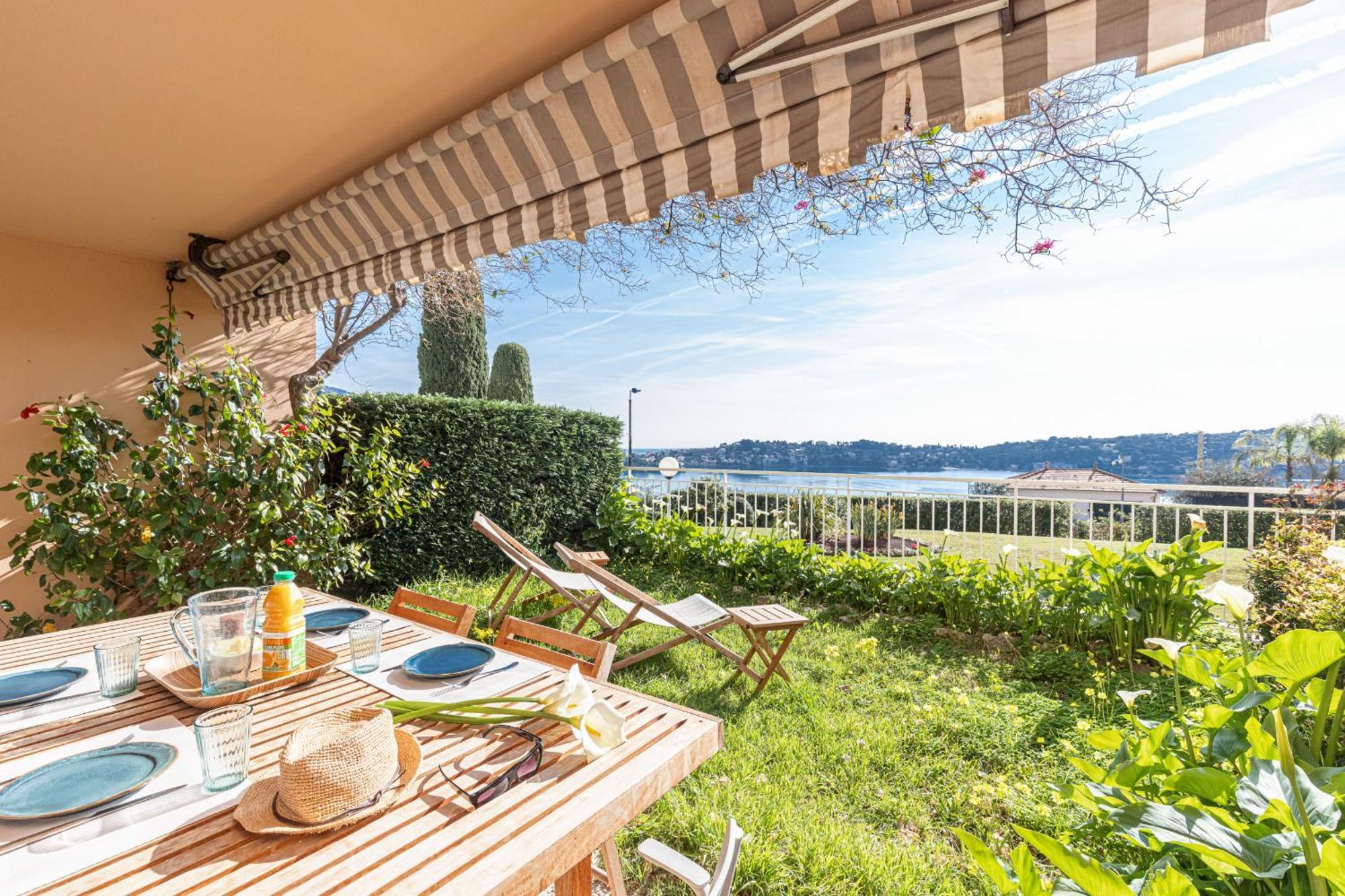 2 Bdr Villefranche-Sur-Mer Sea View Parking And Swimming Pool Екстериор снимка