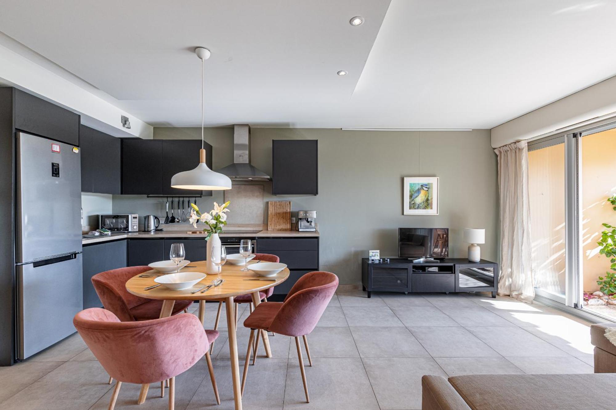 2 Bdr Villefranche-Sur-Mer Sea View Parking And Swimming Pool Екстериор снимка