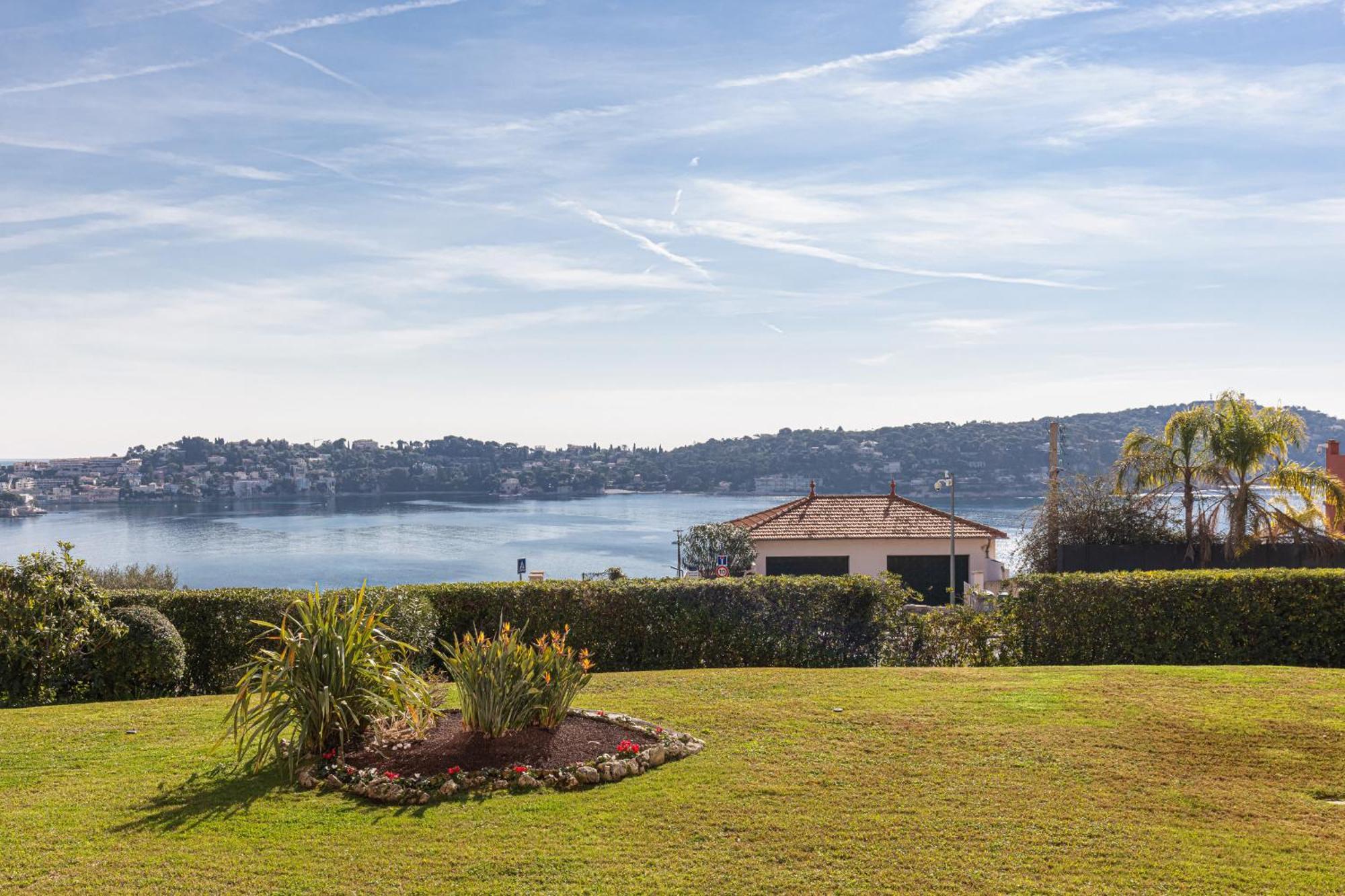 2 Bdr Villefranche-Sur-Mer Sea View Parking And Swimming Pool Екстериор снимка