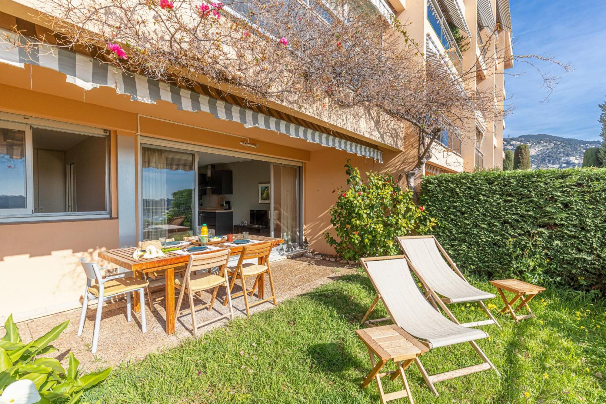 2 Bdr Villefranche-Sur-Mer Sea View Parking And Swimming Pool Екстериор снимка