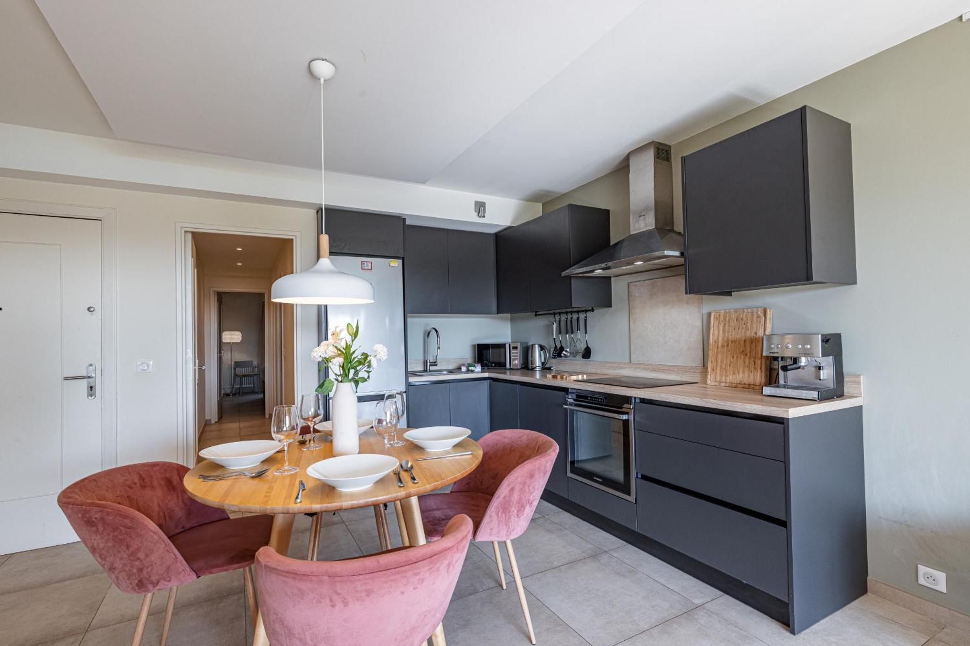 2 Bdr Villefranche-Sur-Mer Sea View Parking And Swimming Pool Екстериор снимка