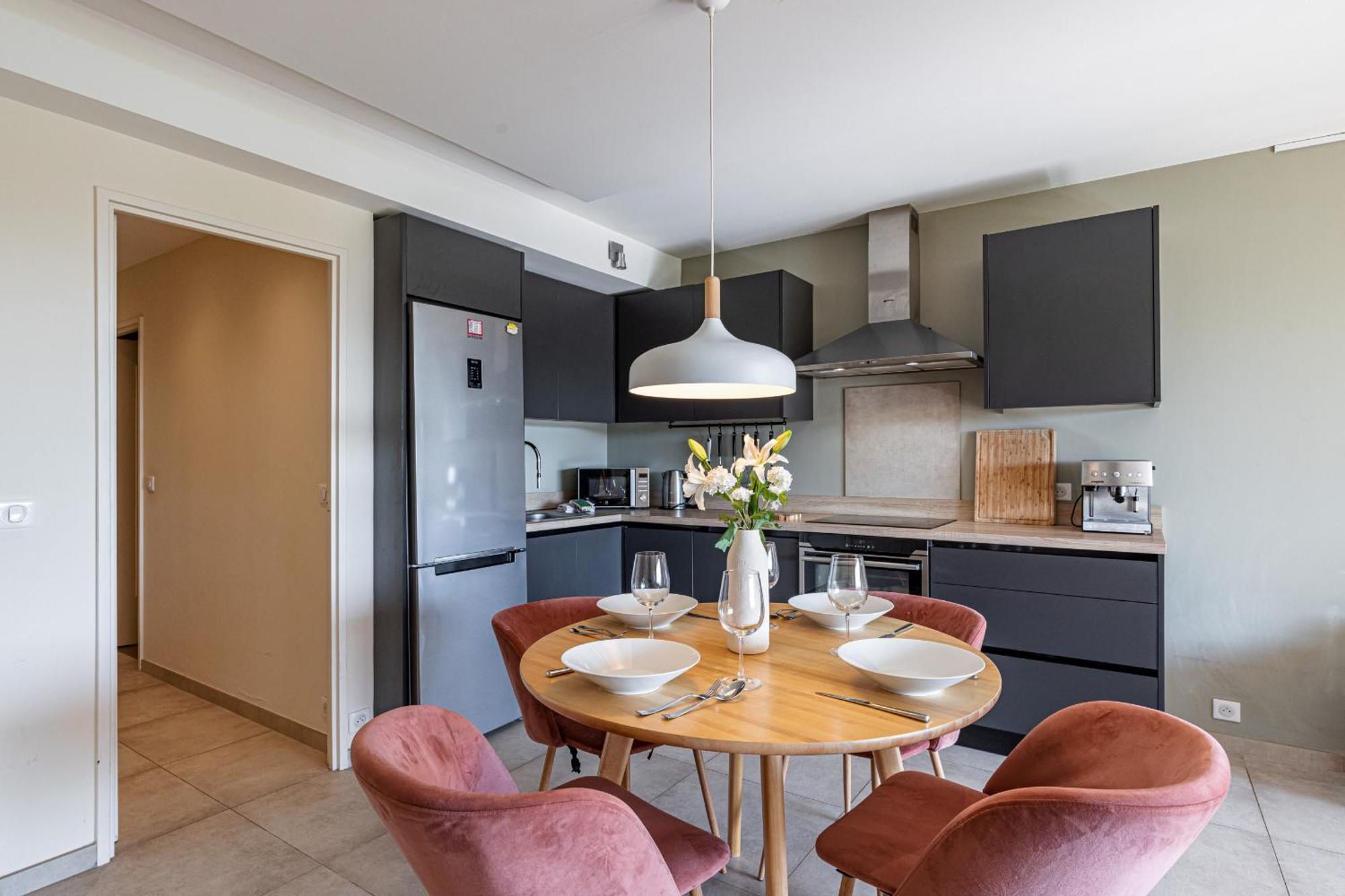 2 Bdr Villefranche-Sur-Mer Sea View Parking And Swimming Pool Екстериор снимка